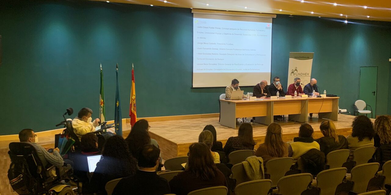 JORNADA DE EMPRENDIMIENTO ORGANIZADA POR FUNDHEX EN EL MARCO DEL CONVENIO CON LA DIPUTACIÓN DE BADAJOZ.