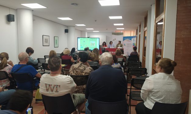 EL SEMINARIO DE ENVEJECIMIENTO ACTIVO REFUERZA LA PREVENCIÓN Y LA INCLUSIÓN SOCIAL EN MÉRIDA