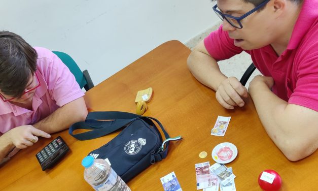 FUNDHEX REFUERZA LA AUTONOMÍA PERSONAL A TRAVÉS DE LA EDUCACIÓN FINANCIERA