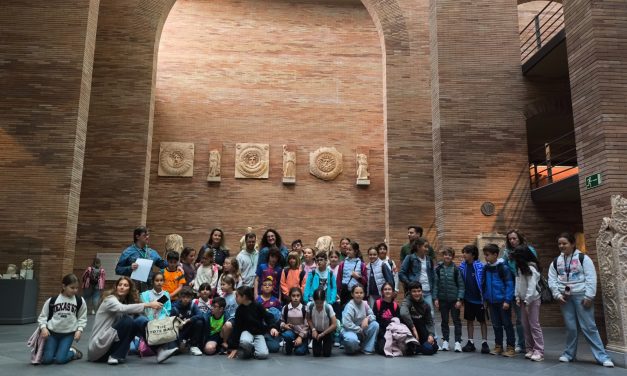 FUNDHEX GUÍA LA HISTORIA DE MÉRIDA A TRAVÉS DE LA INCLUSIÓN Y EL PATRIMONIO